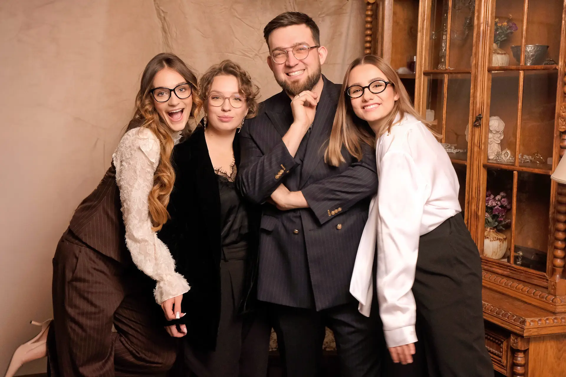 Wedding Bee jako Partner Merytoryczny Targów Ślubnych ONA&ON